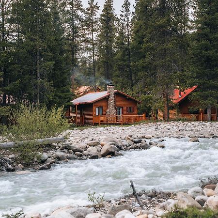 Hotel Baker Creek By Basecamp à Lake Louise Extérieur photo