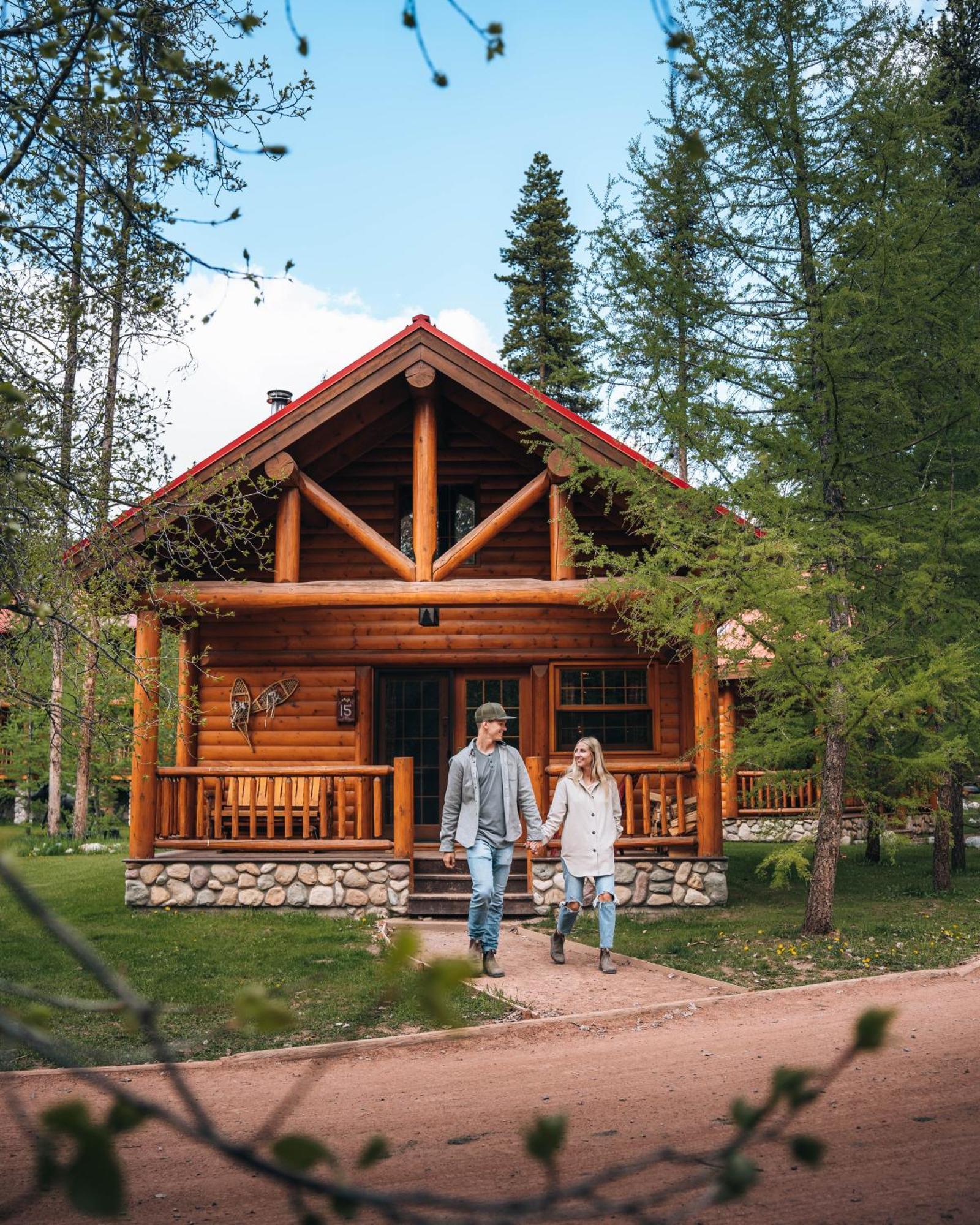 Hotel Baker Creek By Basecamp à Lake Louise Extérieur photo